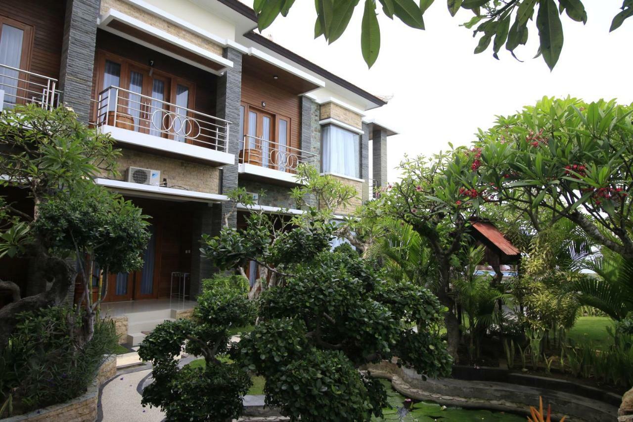 Green Beach Inn Batununggul